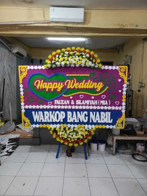 Papan Bunga di Muara Karang